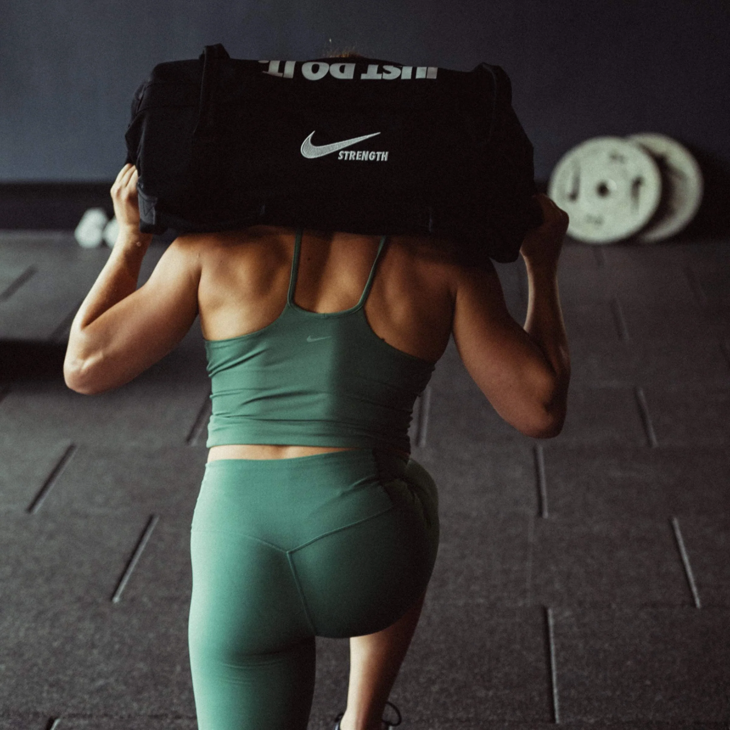 Nike Strength Sandbag - Image 29